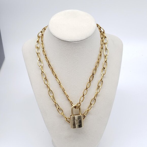 Authentic Louis Vuitton Gold Padlock w/ Unbranded Fashion Stainless Steel Chain - Picture 1 of 8